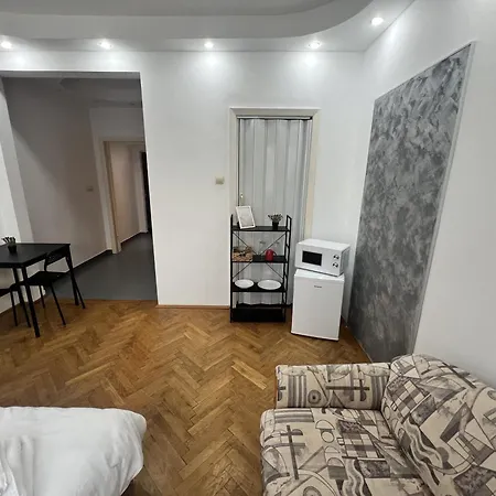 Apartment Heart Of Bucharest